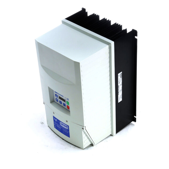 ..25 HP SM4 VECTOR..INVERTER.400-480V.INDOOR USE.NEMA 4X....................